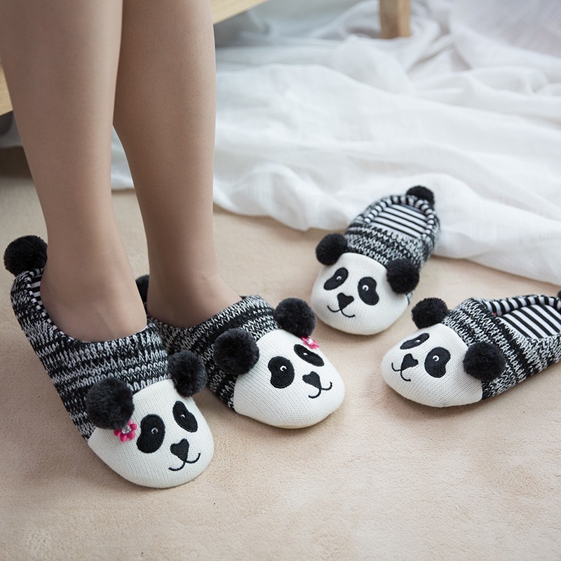 log forskel Grøn baggrund Panda Slippers, Mom Dad and Kids Cute Slippers, Home Shoes for Family