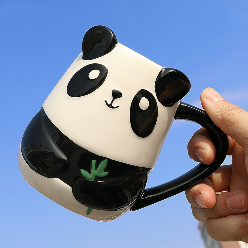 Adorable Hand-Painted Panda Mug with Lid - Perfect for Panda Lovers